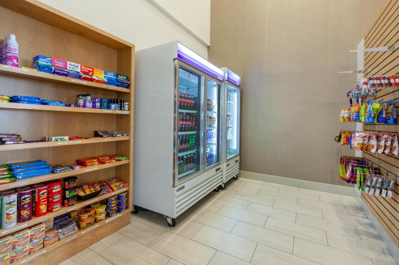 Express & By Ihg Hotel Woodhaven