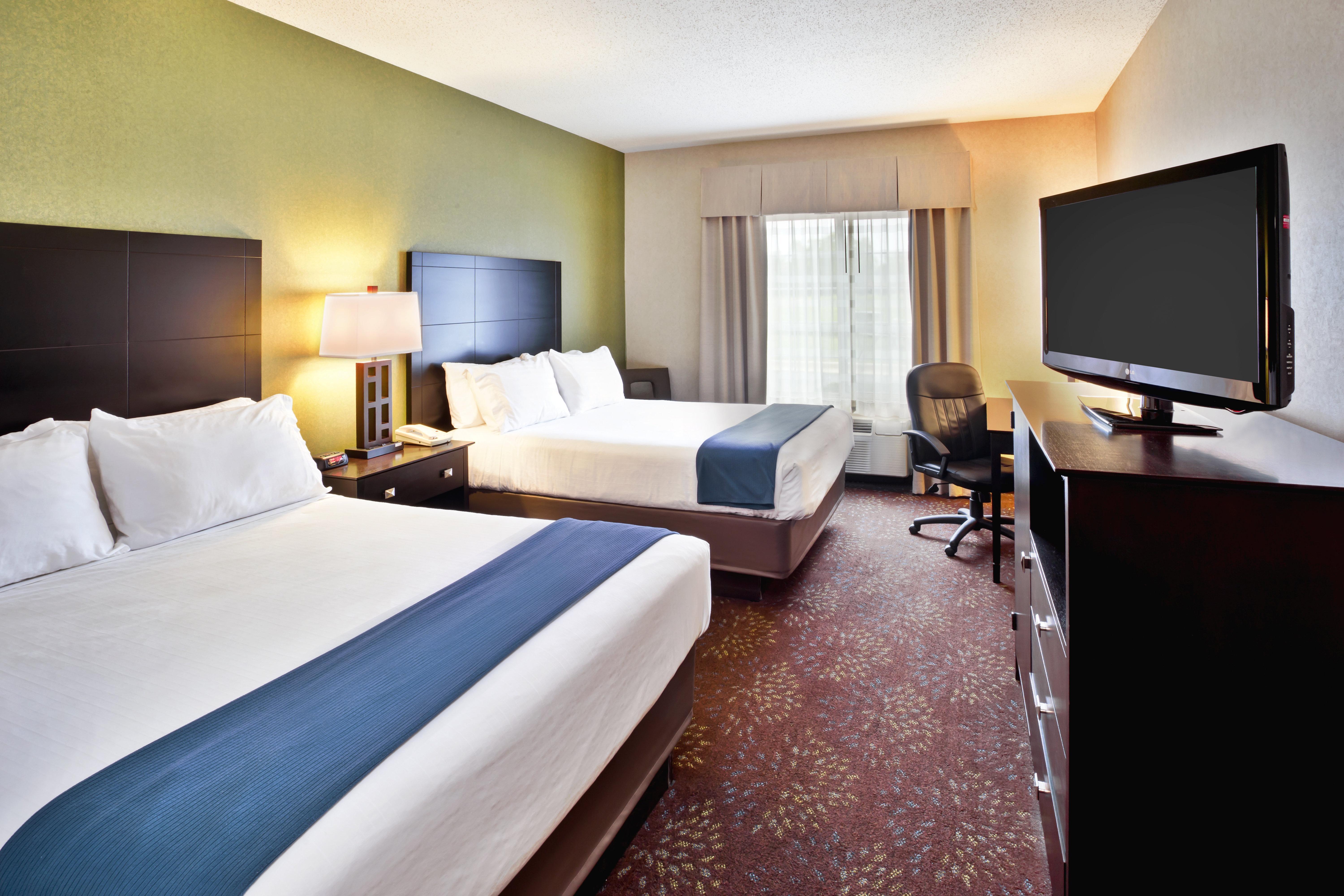 Express & By Ihg Hotel 2*