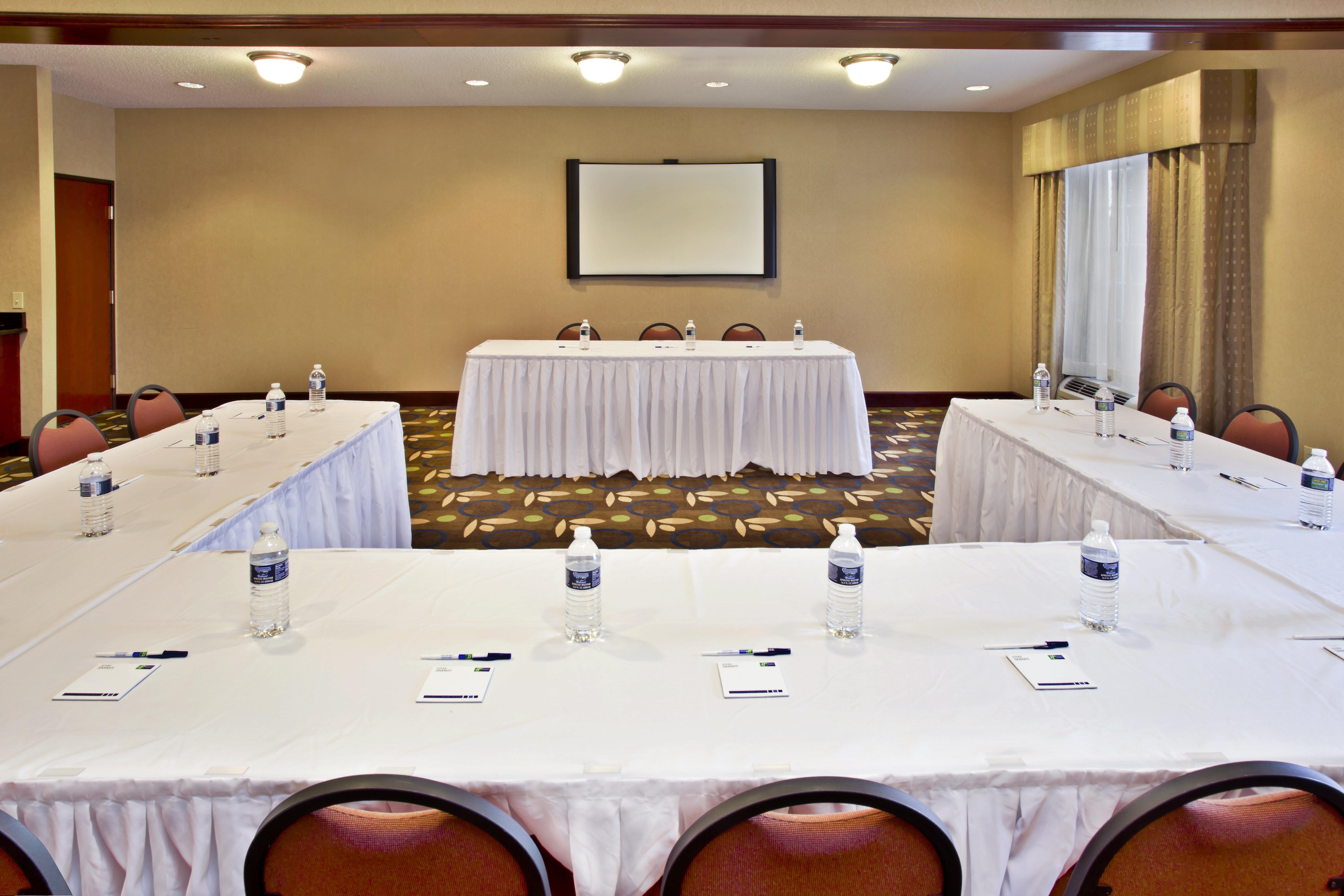 Express & By Ihg Hotel