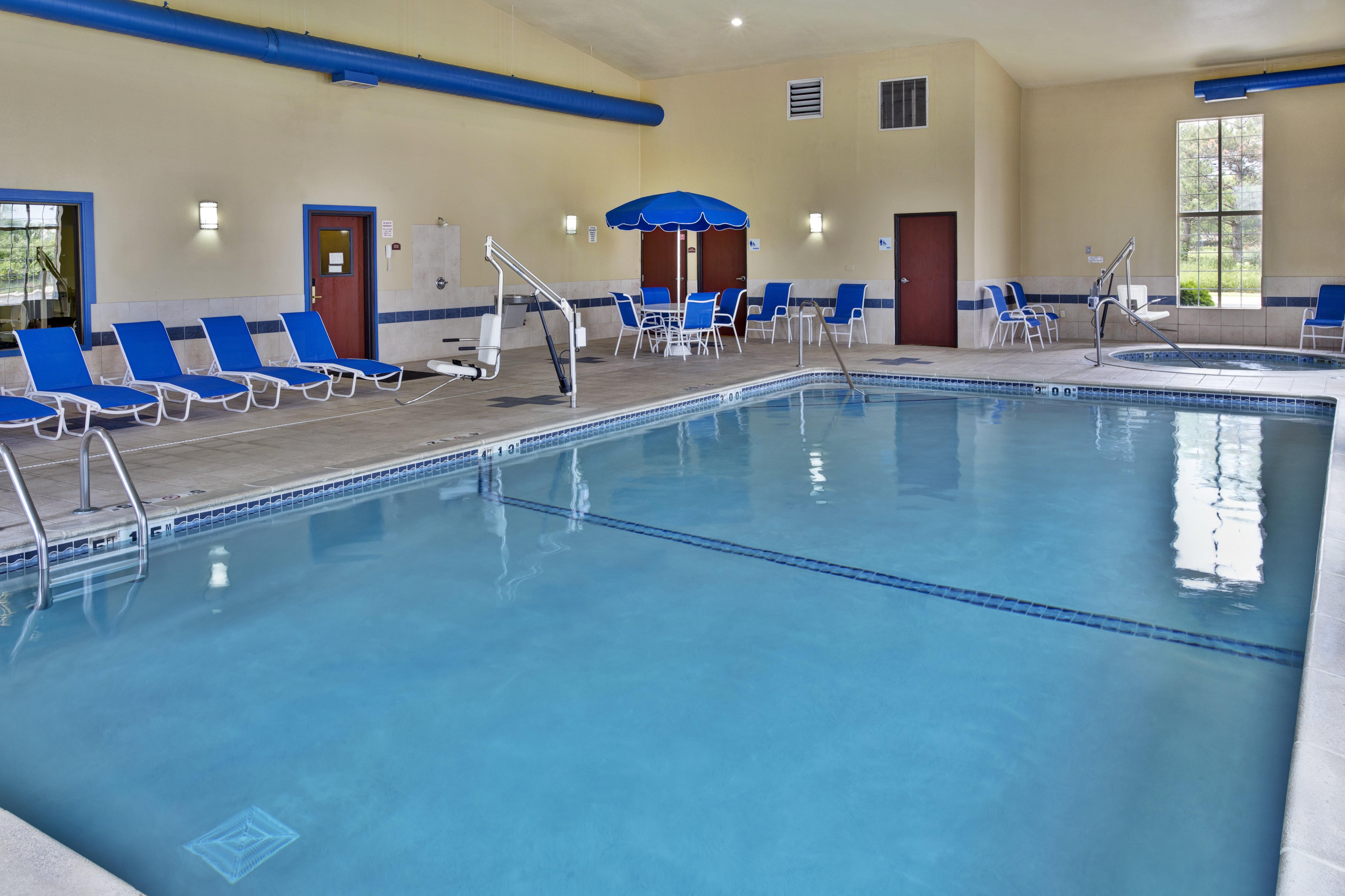 Hotel Express & By Ihg Woodhaven