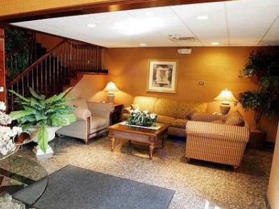 Hotel Express & By Ihg 2*